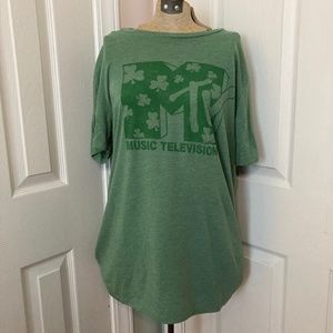 Old Navy Green MTV Short Sleeved Tee-shirt #0036